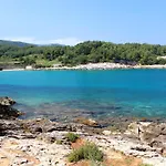 Seaside House Cove Grebisce, Hvar - 3375 Holiday home